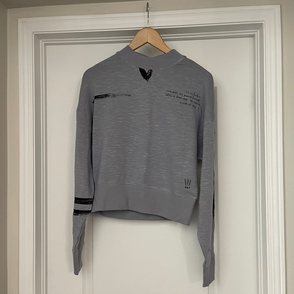 Fabletics sweater